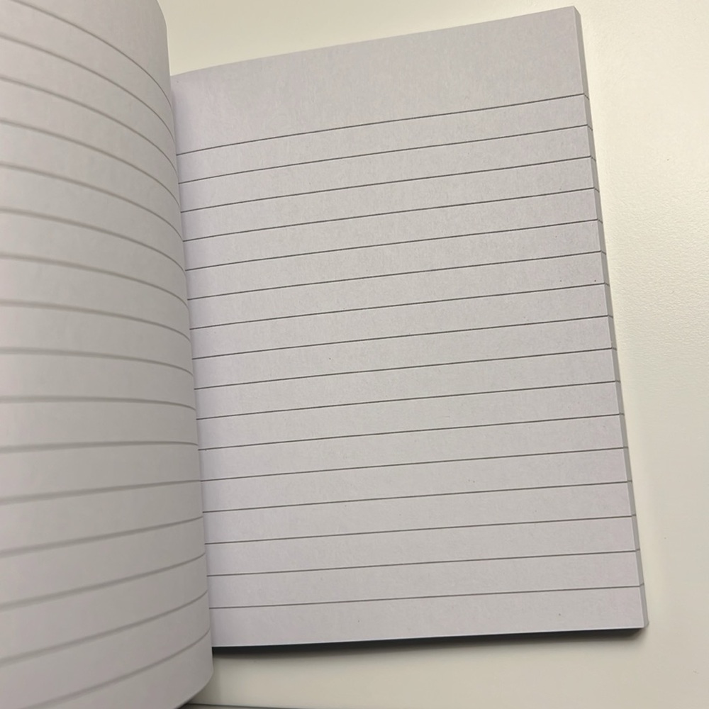 Never used mini notebook - Picture 3 of 3